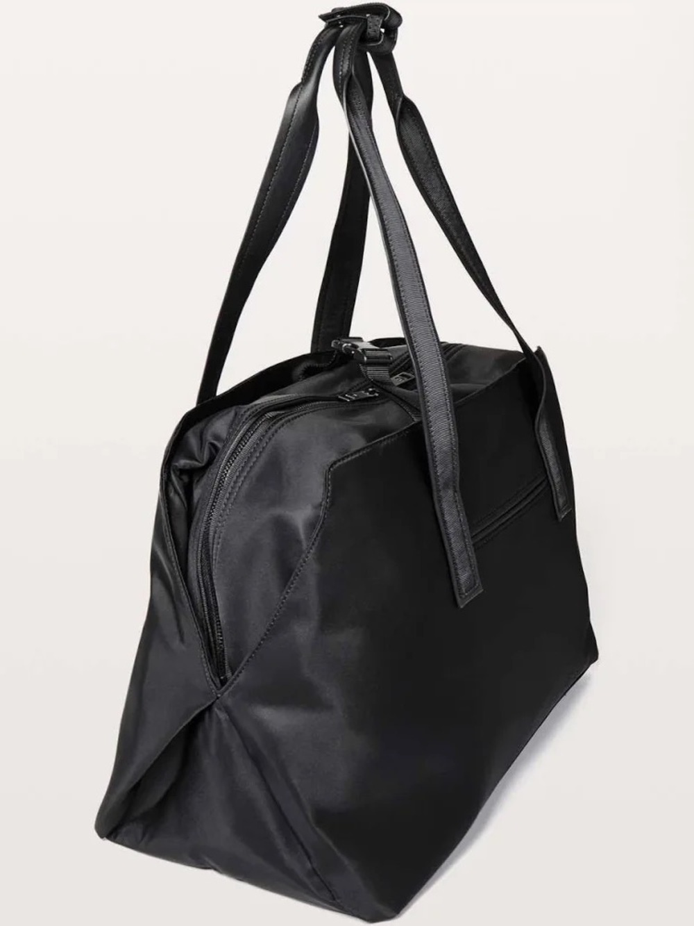 lululemon Go Getter Gym Bag in Black - Picture 2 of 8